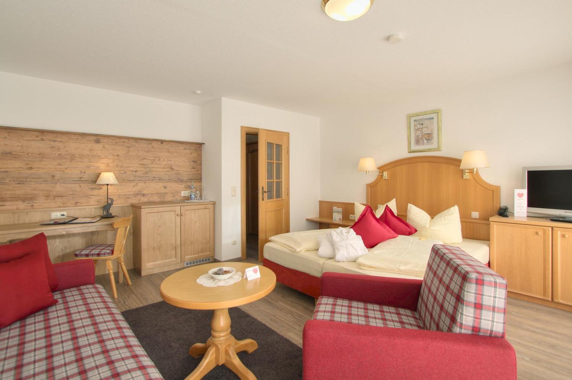 Landhotel Berghof Bad Hindelang Εξωτερικό φωτογραφία